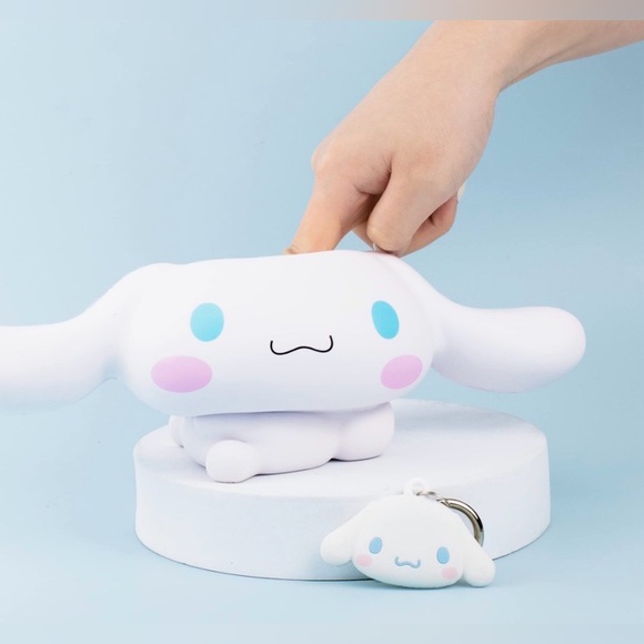 NIB! JUMBO 11 INCH LONG CINNAMOROLL SQUISHY! AND! SURPRISE GIFTS W/ PURCHASE! - Picture 12 of 13
